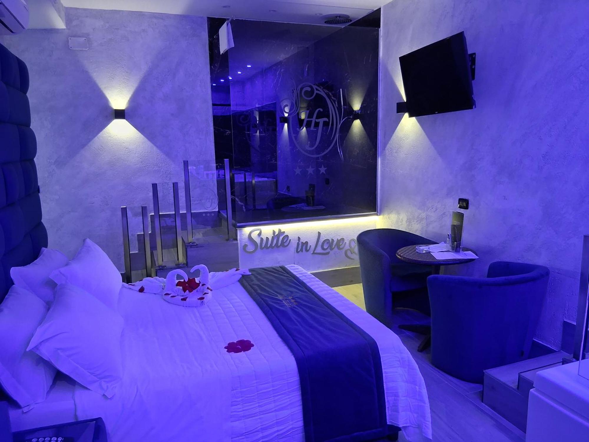 Hotel Joy Castel Volturno Buitenkant foto