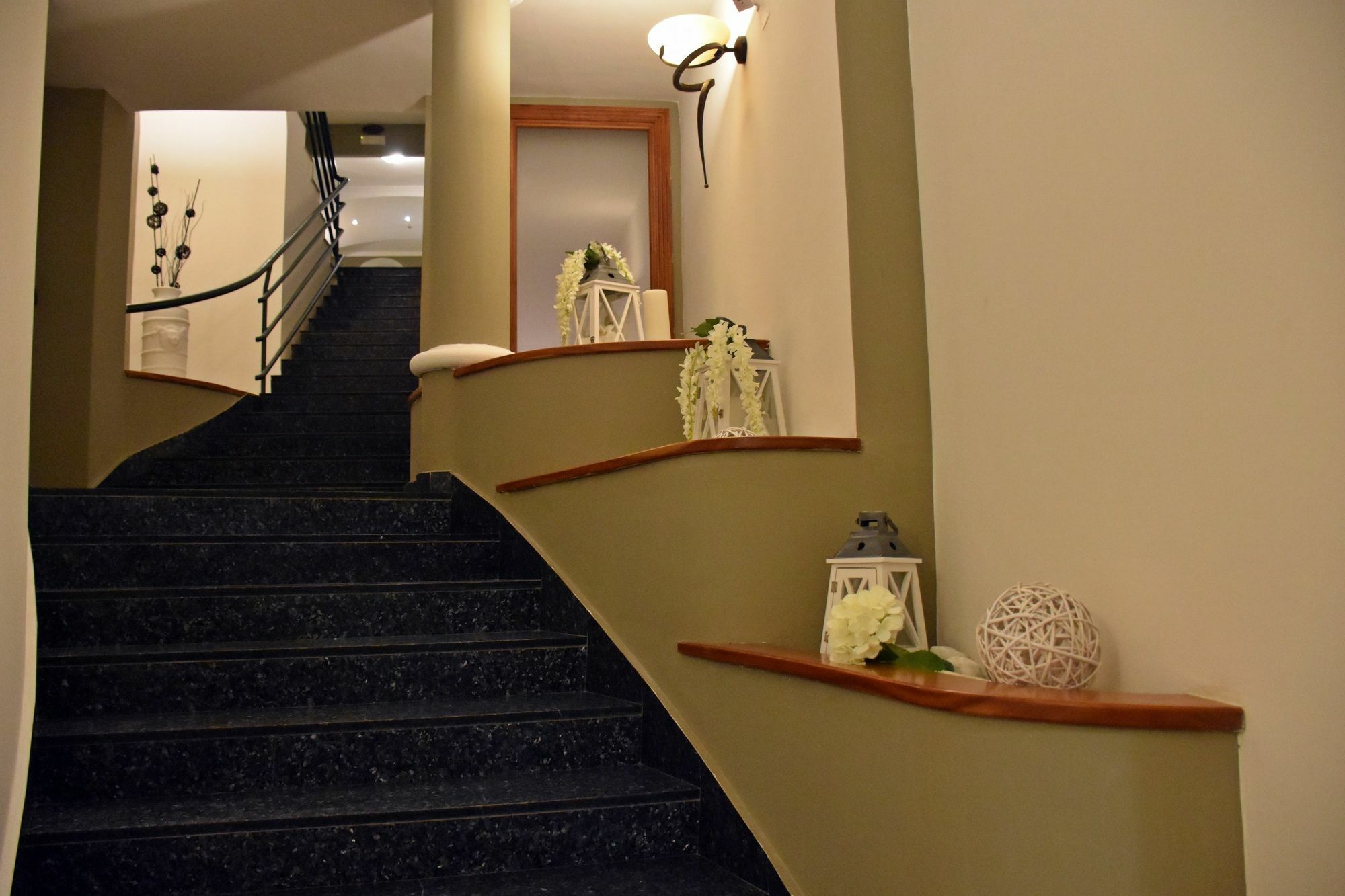 Hotel Joy Castel Volturno Buitenkant foto